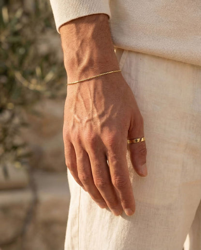 Wire Bracelet - Gold